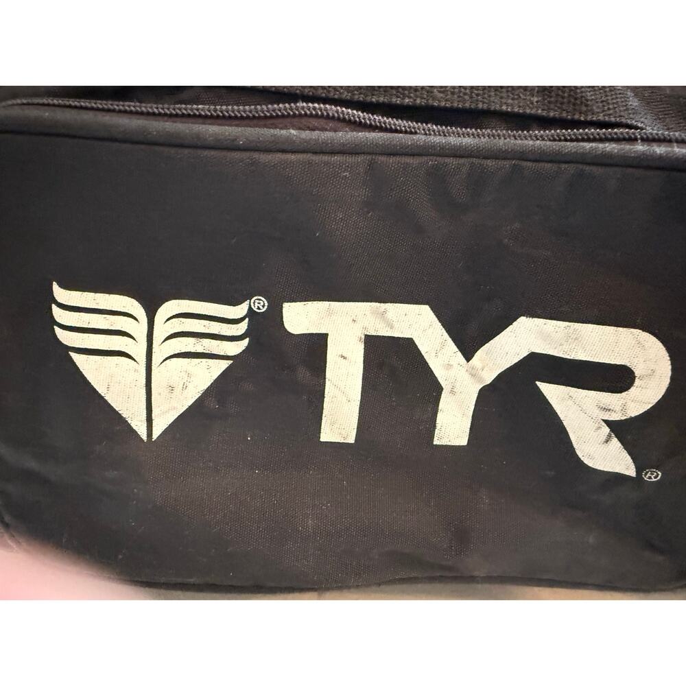 Vintage 90s TYR H20 Max Swim Fitness Duffle Bag Athlete Travel Gym Bag Black - Picture 9 of 16
